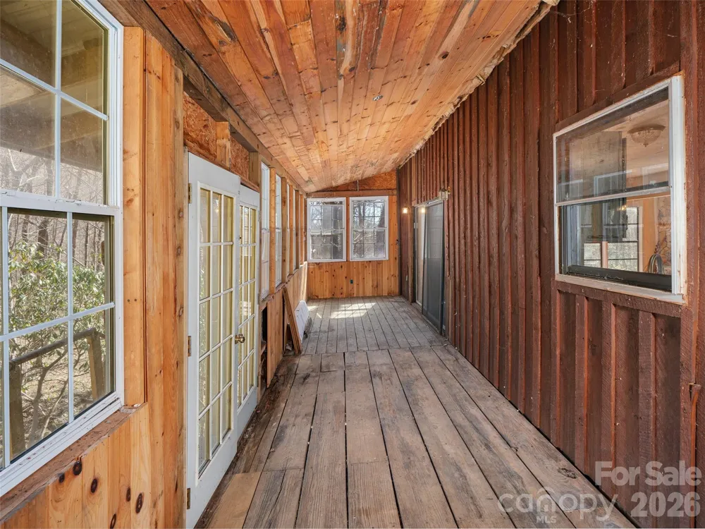 966 Waites Hollifield Road Marion, NC 28752
