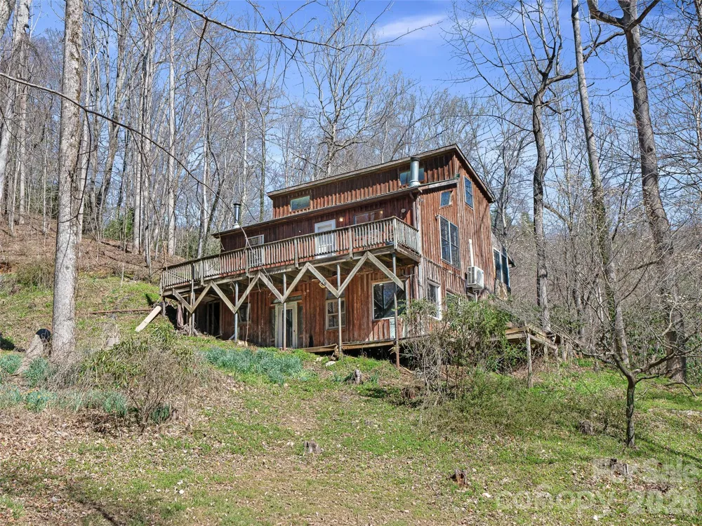 966 Waites Hollifield Road Marion, NC 28752