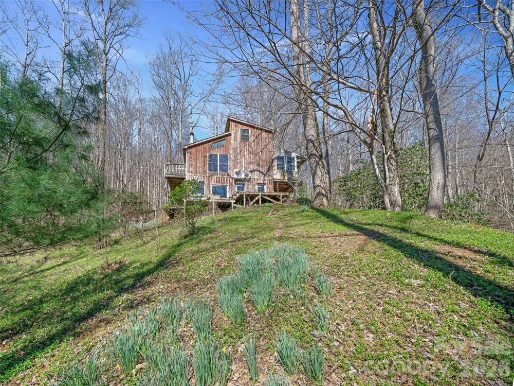 966 Waites Hollifield Road Marion, NC 28752