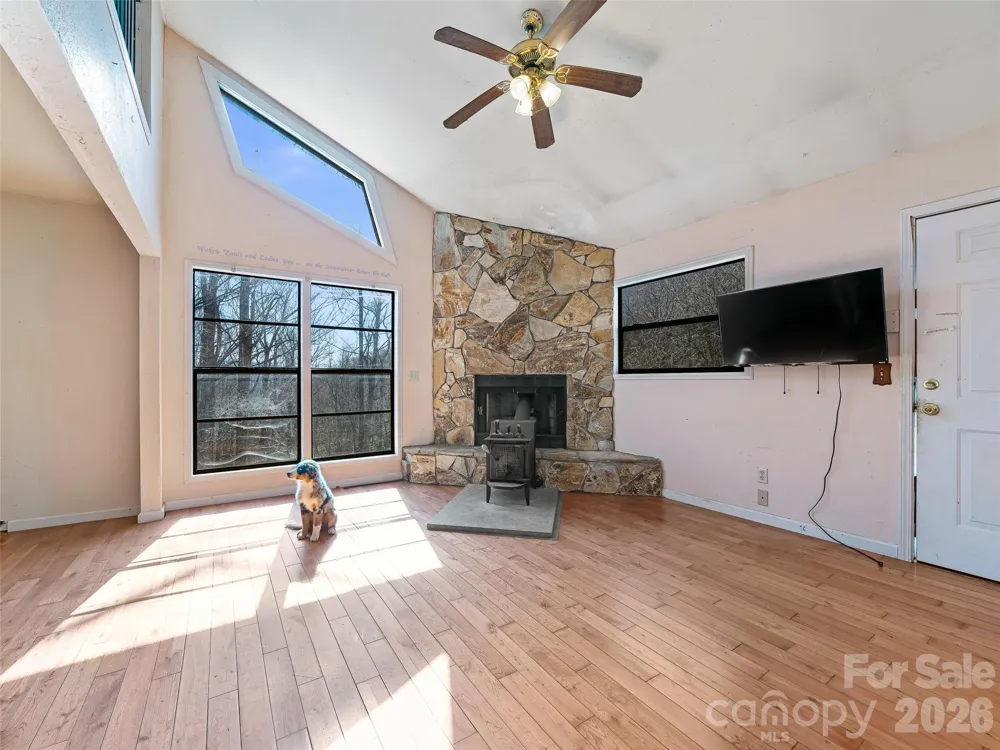966 Waites Hollifield Road Marion, NC 28752
