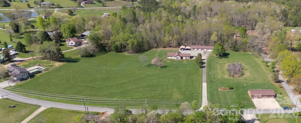 1368 Cajah Mountain Road Hudson, NC 28638