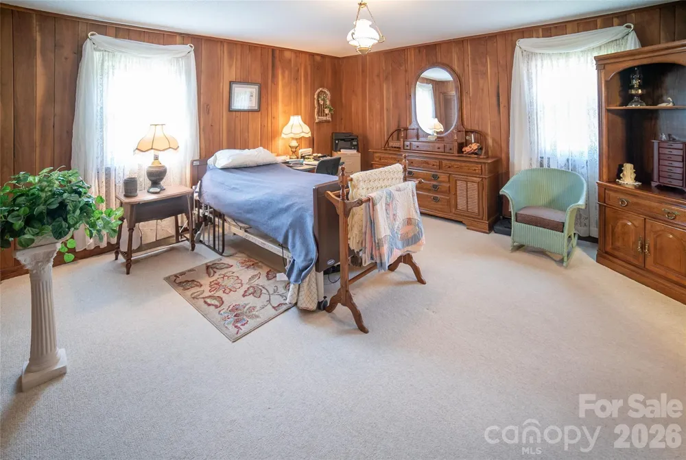 1368 Cajah Mountain Road Hudson, NC 28638