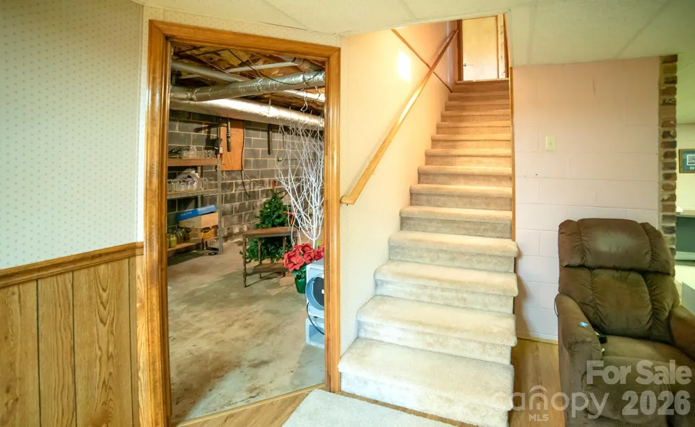 1368 Cajah Mountain Road Hudson, NC 28638