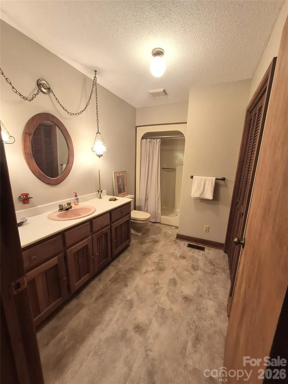 1368 Cajah Mountain Road Hudson, NC 28638