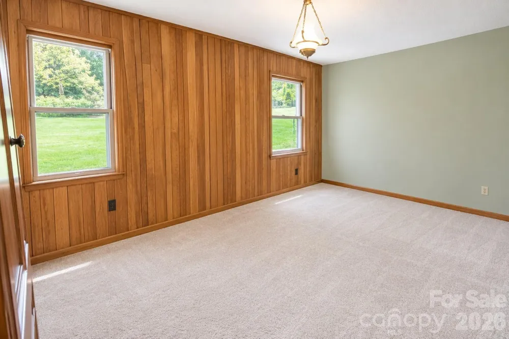 1368 Cajah Mountain Road Hudson, NC 28638