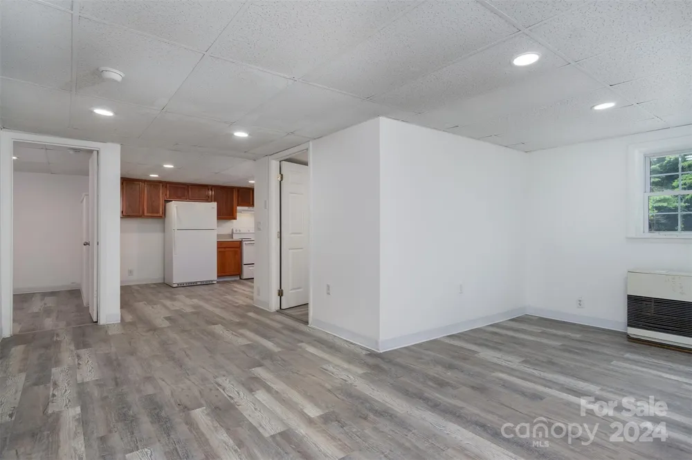 468 Deer Park Lake Road Spruce Pine, NC 28777
