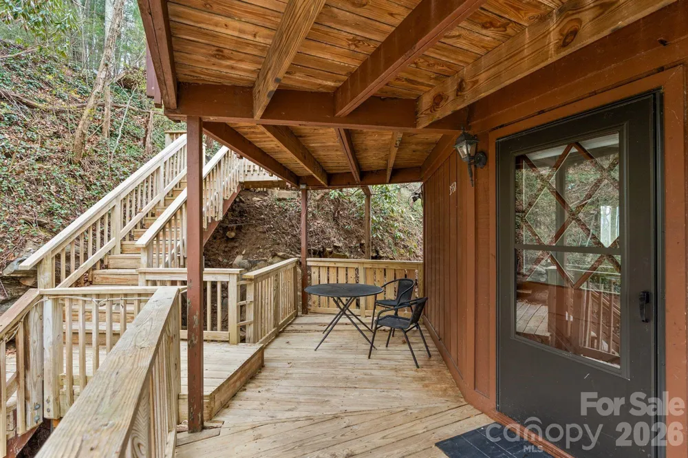 355 Sunset Drive Asheville, NC 28804