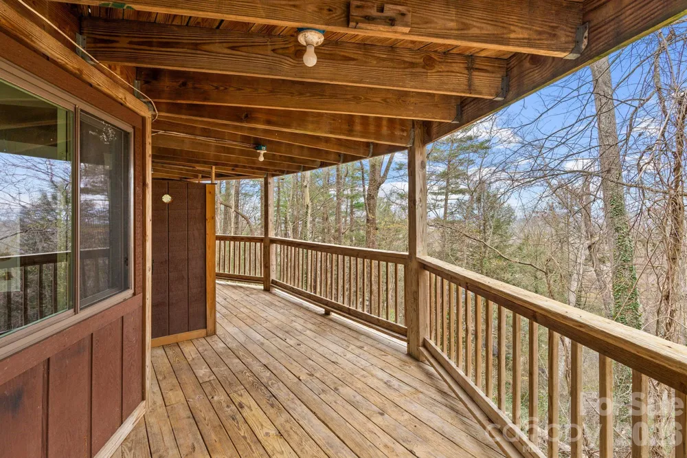 355 Sunset Drive Asheville, NC 28804