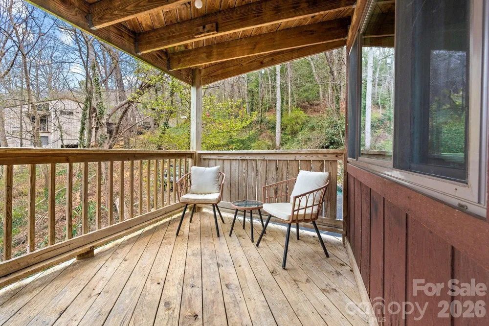 355 Sunset Drive Asheville, NC 28804