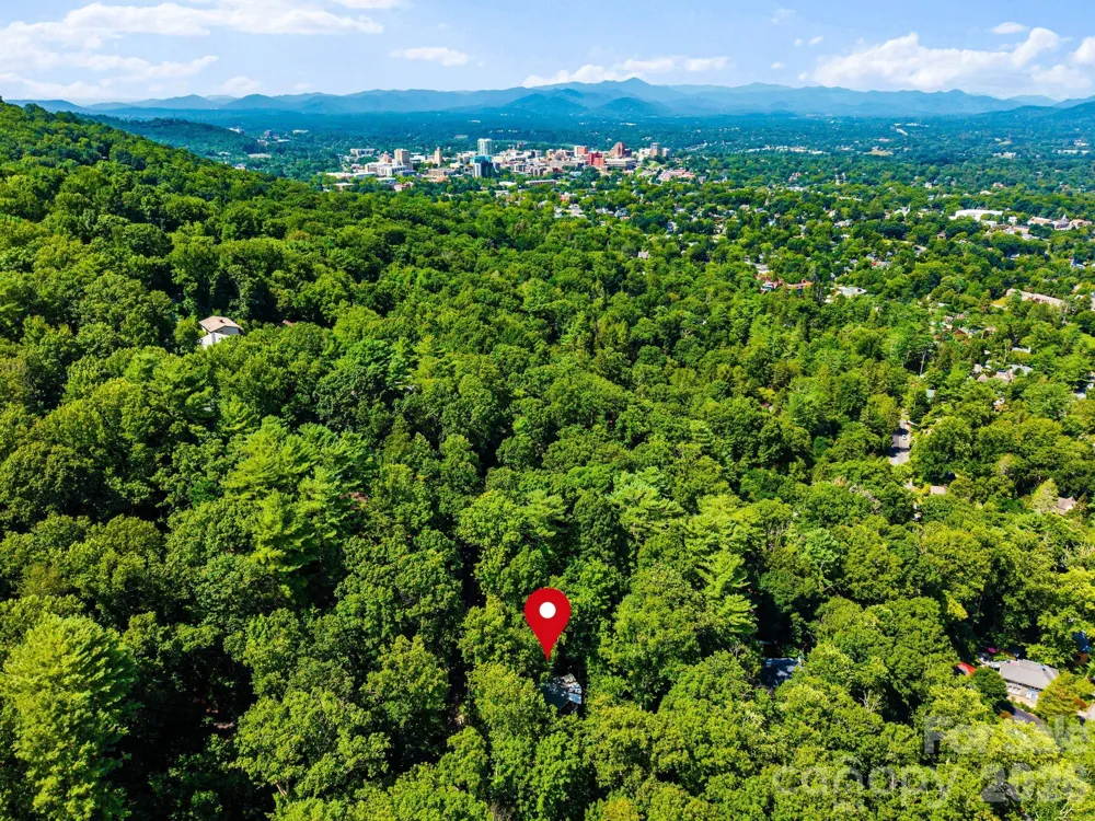 355 Sunset Drive Asheville, NC 28804
