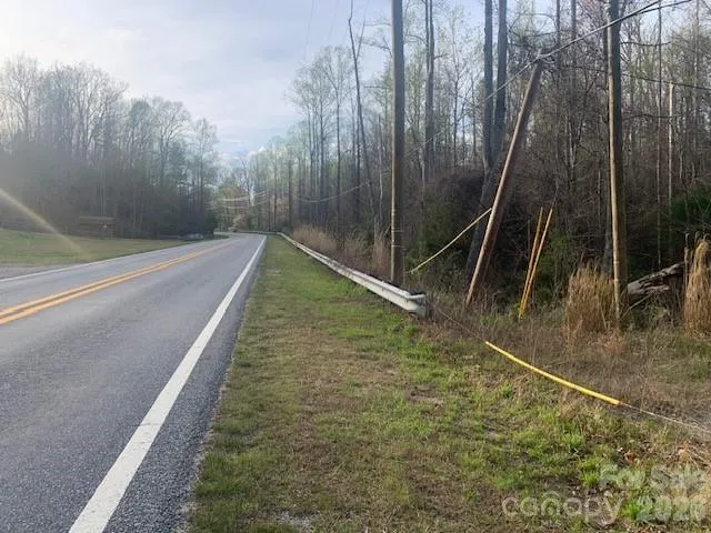 7.67 AC. HOLBERT COVE ROAD #7.67 AC. Saluda, NC 28773