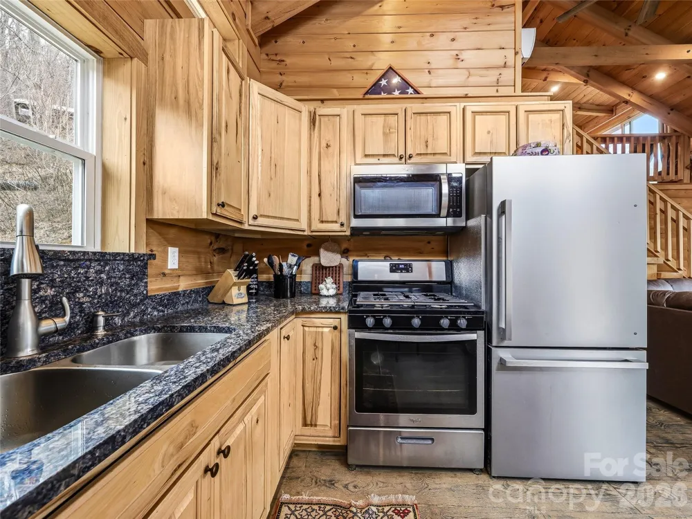 131 White Oak Way #35/34 Hot Springs, NC 28743