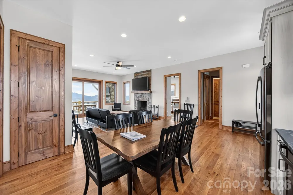 352 Great Sky Drive Banner Elk, NC 28604