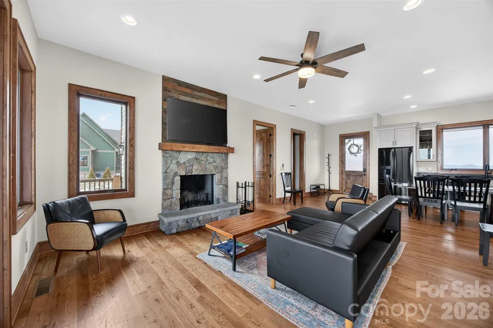352 Great Sky Drive Banner Elk, NC 28604