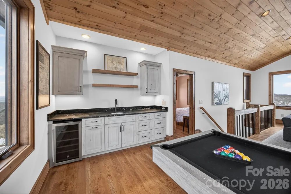 352 Great Sky Drive Banner Elk, NC 28604