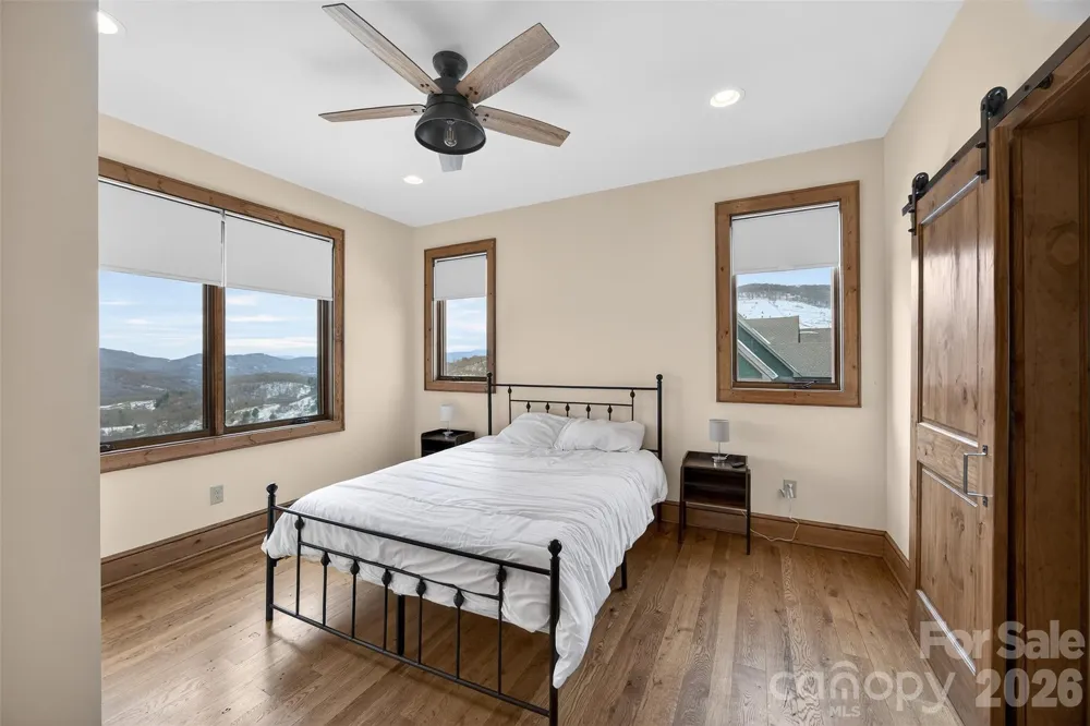 352 Great Sky Drive Banner Elk, NC 28604