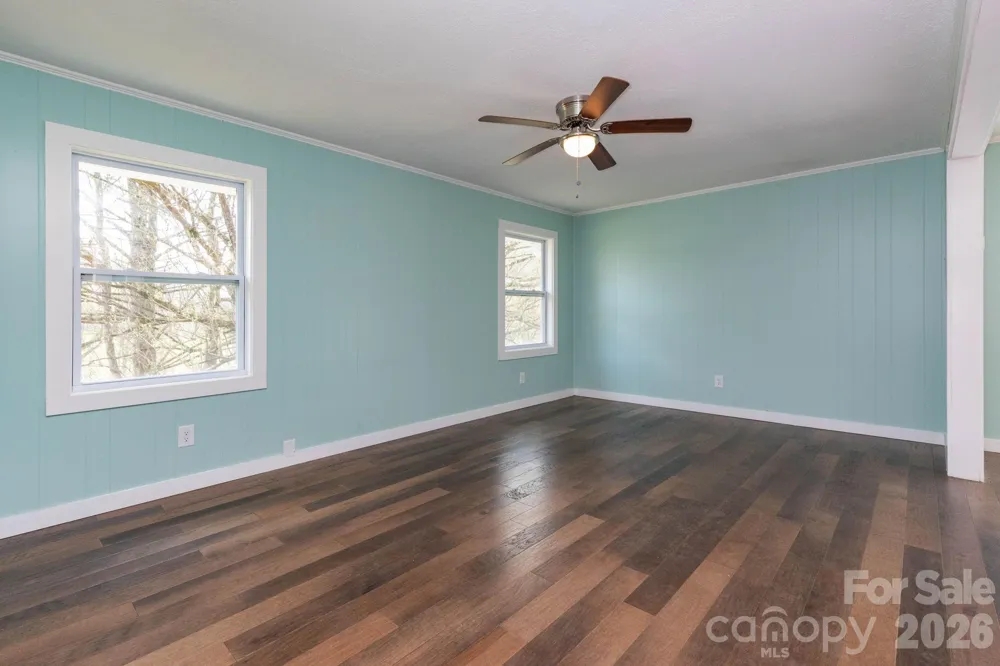 4755 US 23 Highway Mars Hill, NC 28754