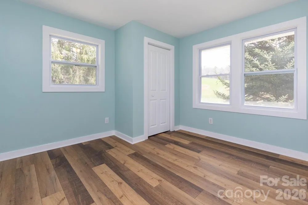 4755 US 23 Highway Mars Hill, NC 28754