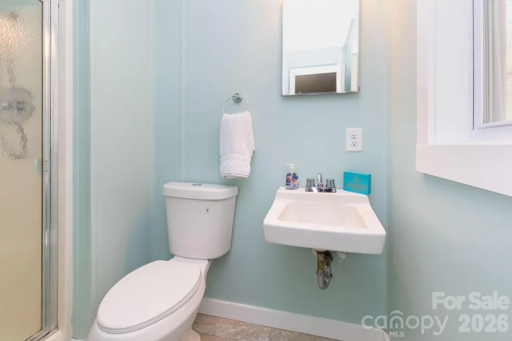 4755 US 23 Highway Mars Hill, NC 28754