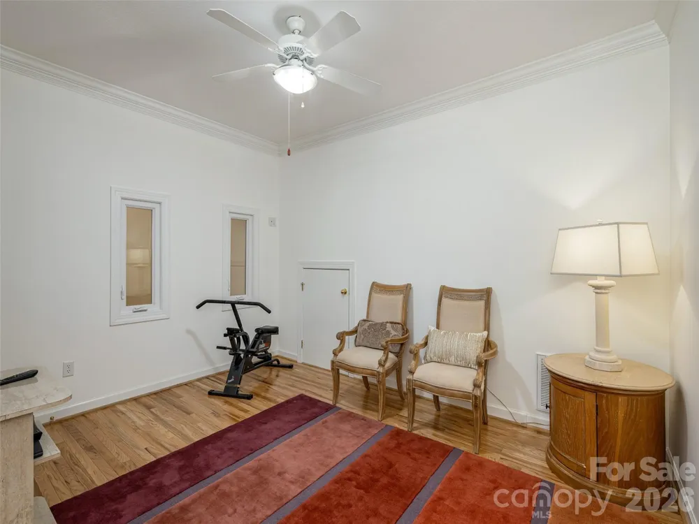 83 Towne Place Drive Hendersonville, NC 28792