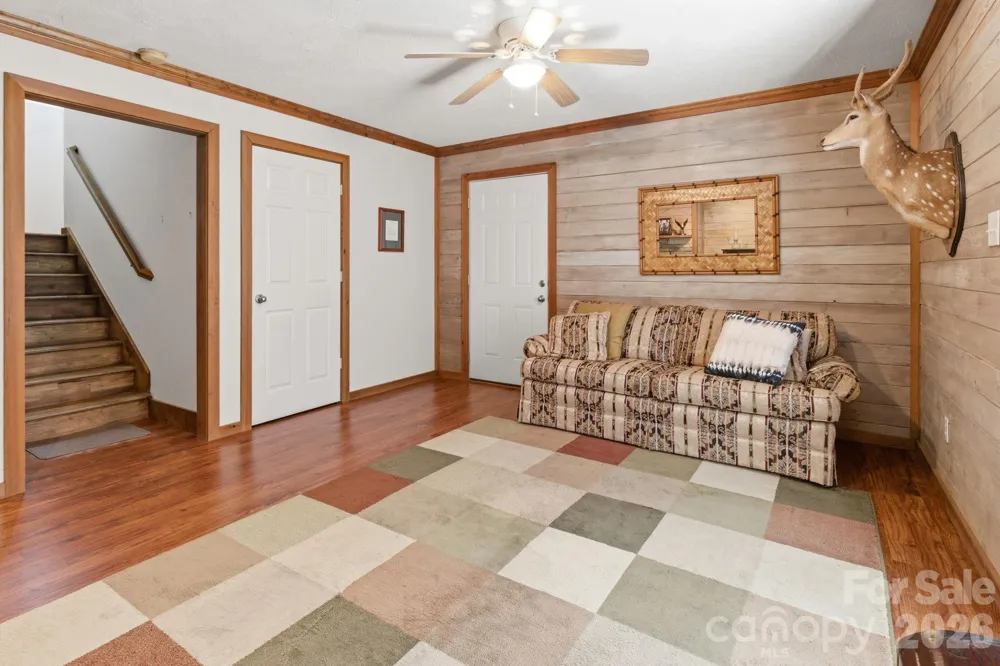 5518 Land Harbour Drive Granite Falls, NC 28630
