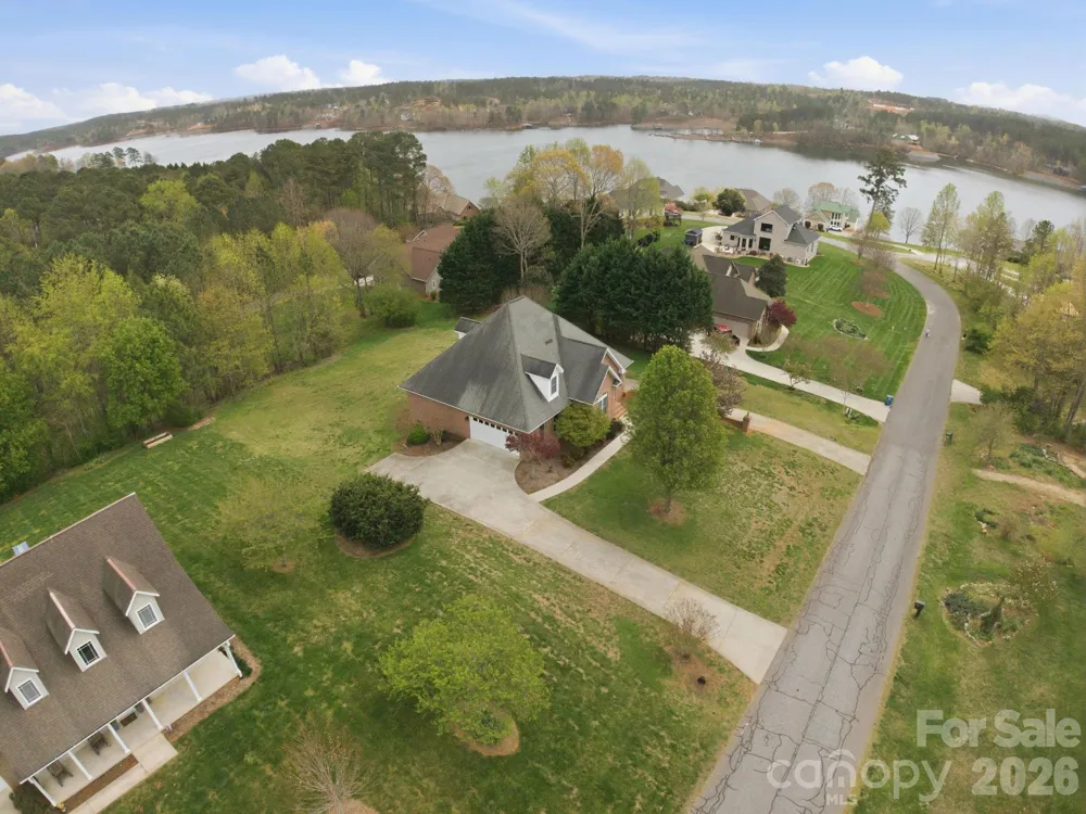 5518 Land Harbour Drive Granite Falls, NC 28630