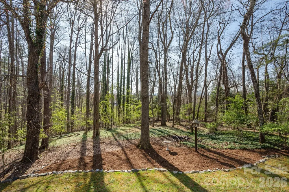9 Justin Drive Etowah, NC 28729