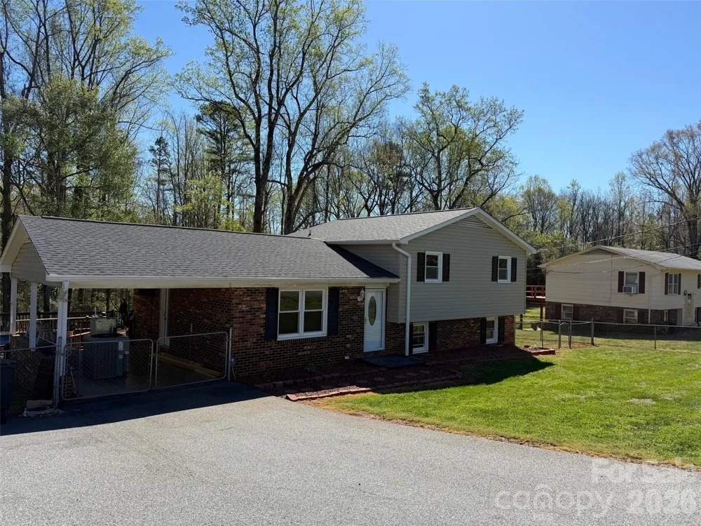 3730 Sedgefield Drive Conover, NC 28613