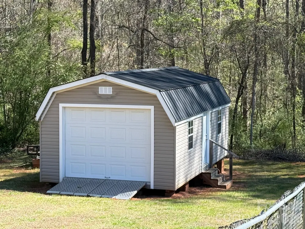 3730 Sedgefield Drive Conover, NC 28613