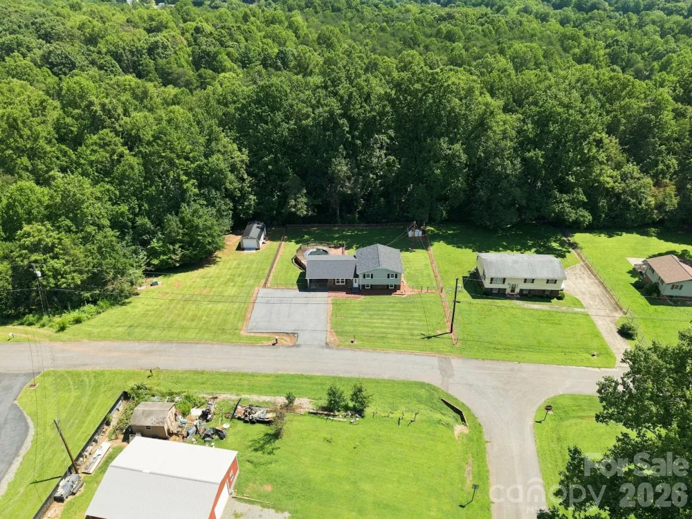 3730 Sedgefield Drive Conover, NC 28613