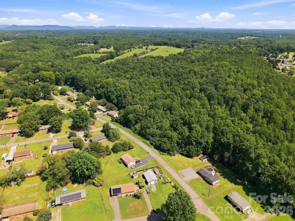 3730 Sedgefield Drive Conover, NC 28613