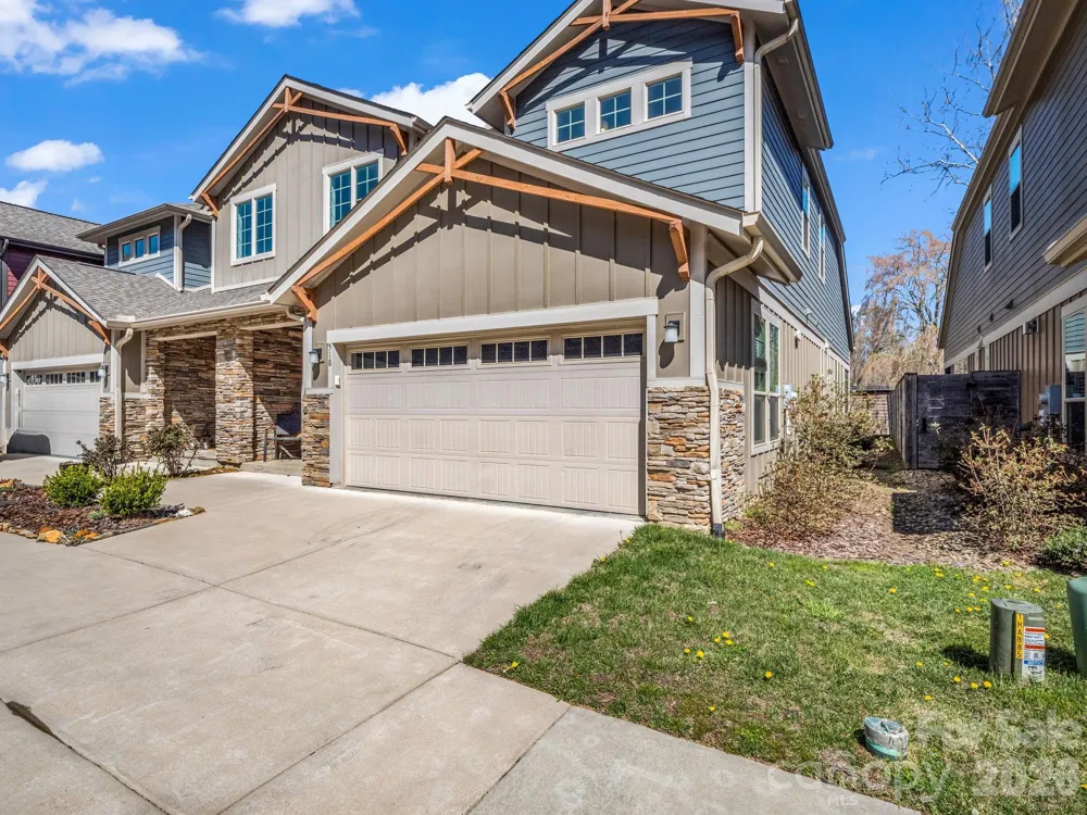 518 Sweet Birch Park Lane Black Mountain, NC 28711