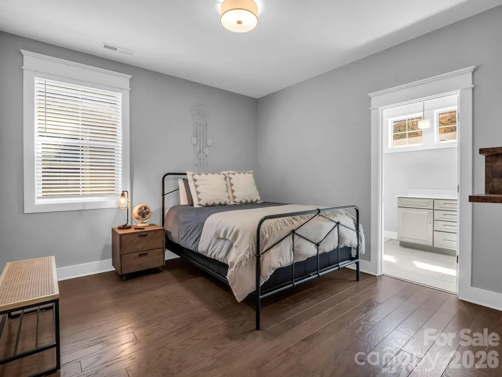 518 Sweet Birch Park Lane Black Mountain, NC 28711