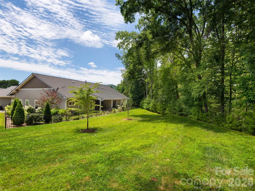 31 Cozy Cottage Way Arden, NC 28704