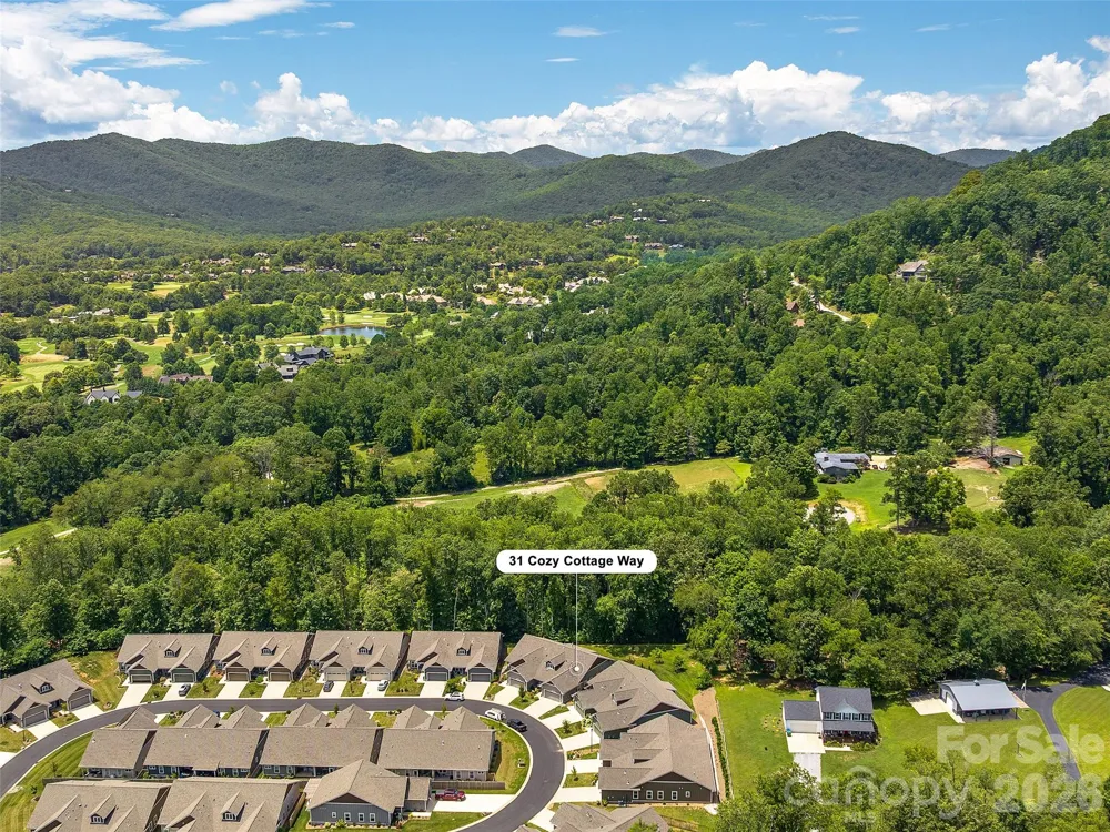 31 Cozy Cottage Way Arden, NC 28704