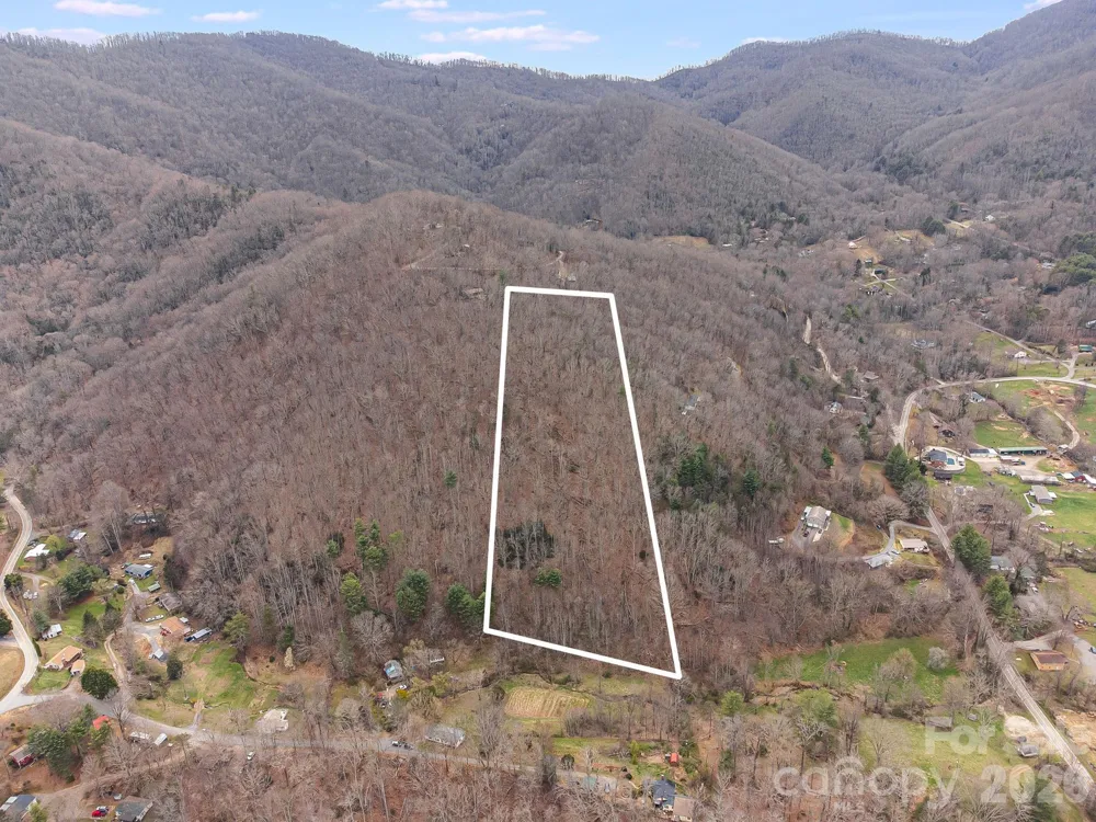 99999 Oak Ridge Road Swannanoa, NC 28778