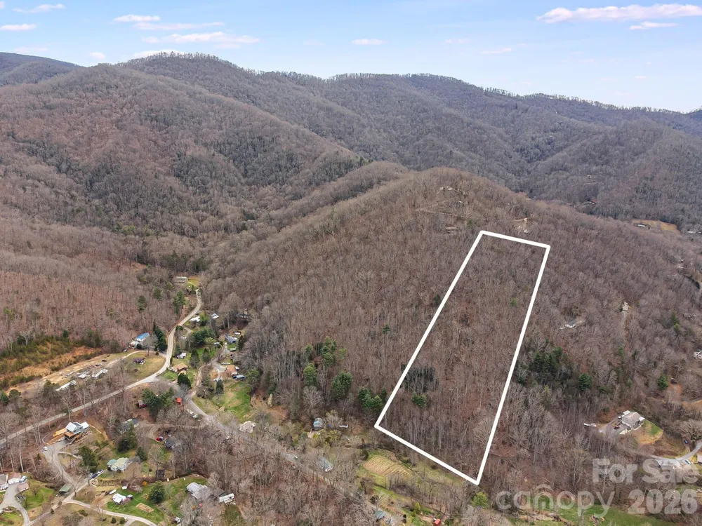 99999 Oak Ridge Road Swannanoa, NC 28778