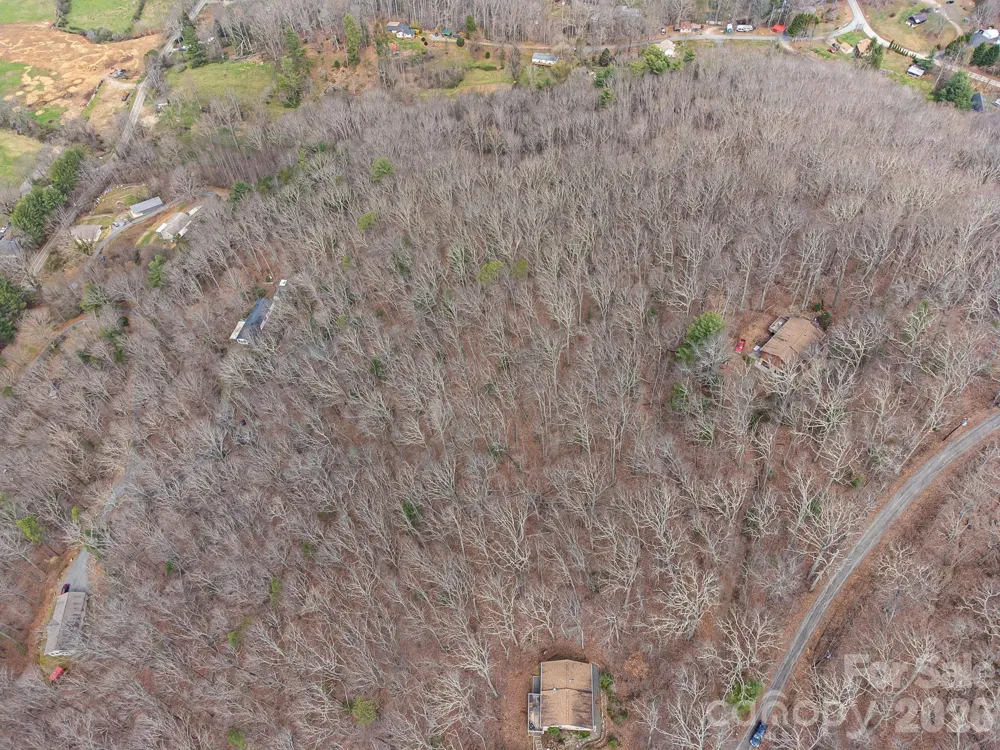 99999 Oak Ridge Road Swannanoa, NC 28778
