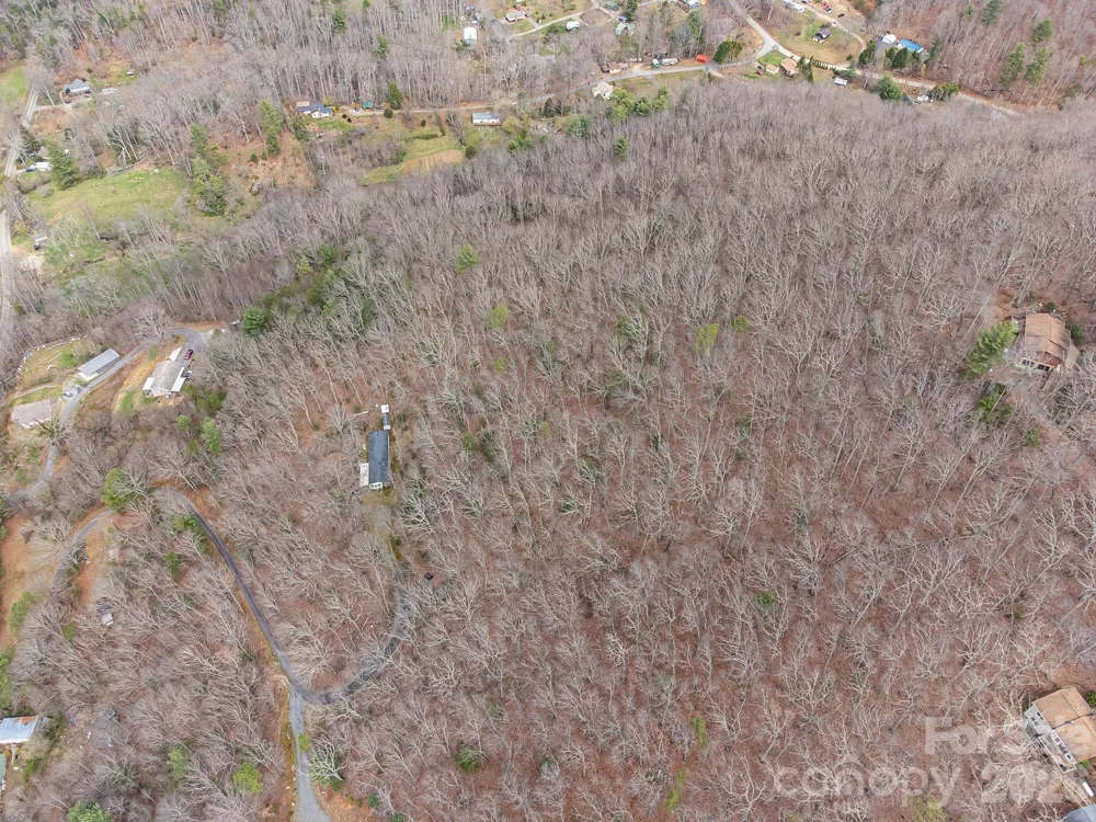99999 Oak Ridge Road Swannanoa, NC 28778