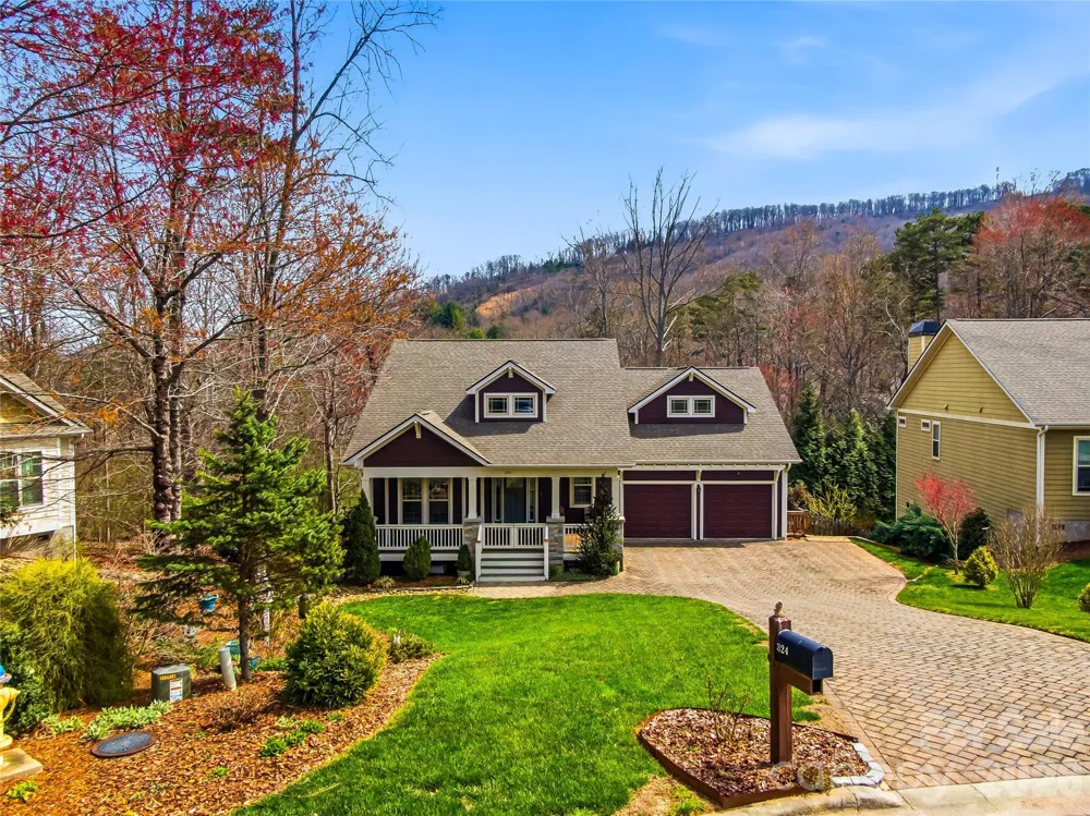 324 Fennel Dun Circle Biltmore Lake, NC 28715