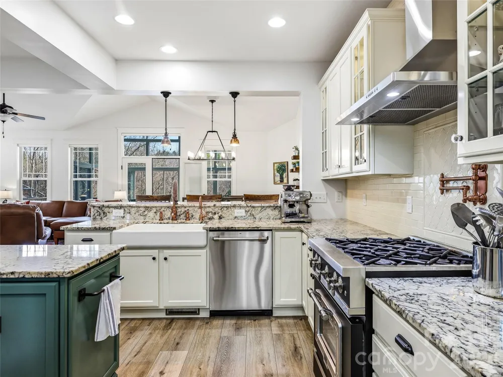 324 Fennel Dun Circle Biltmore Lake, NC 28715