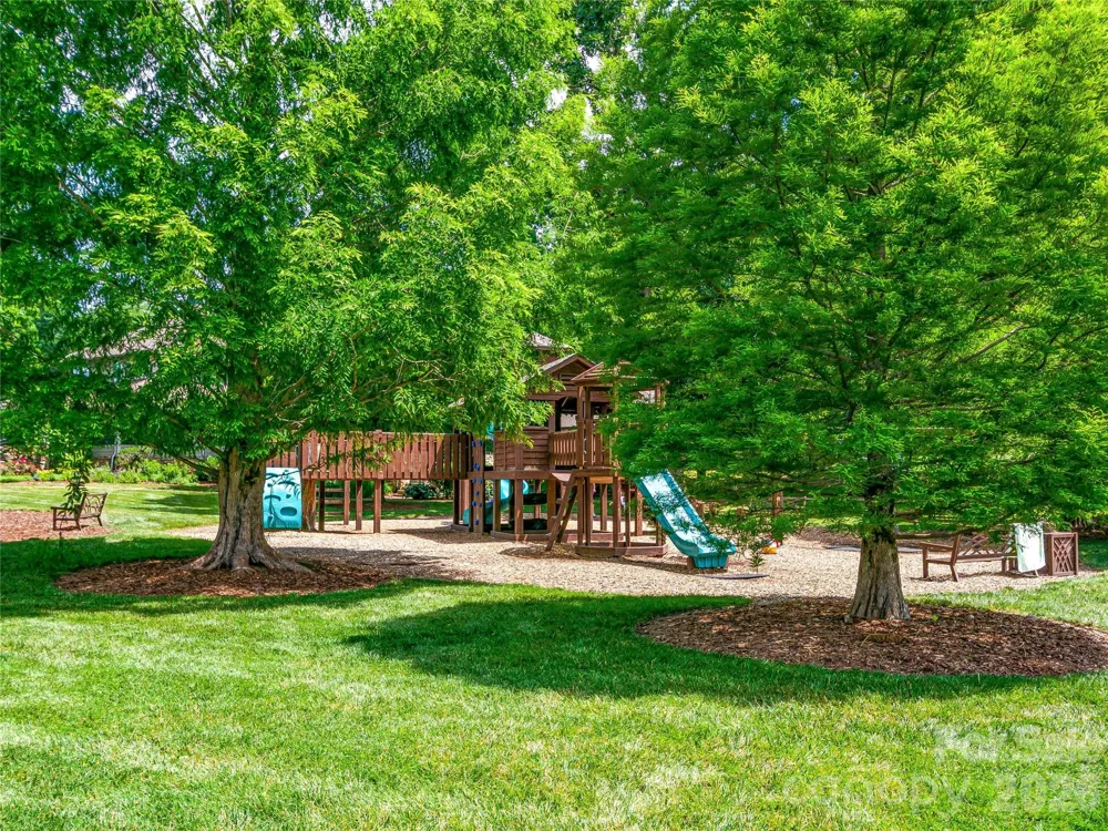 324 Fennel Dun Circle Biltmore Lake, NC 28715