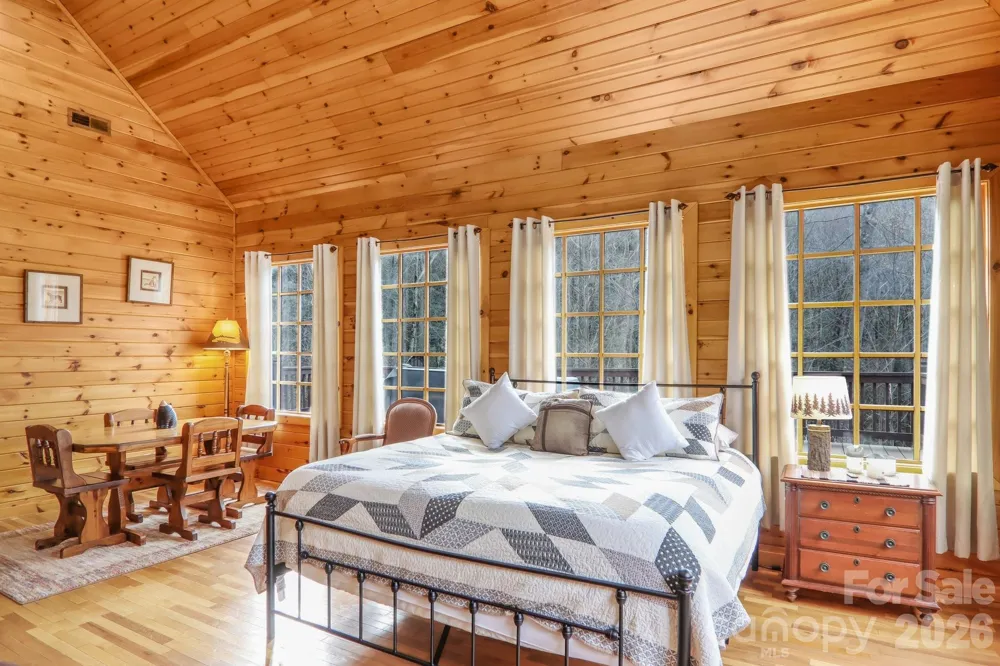 1012 Alarka Highlands Drive Bryson City, NC 28713