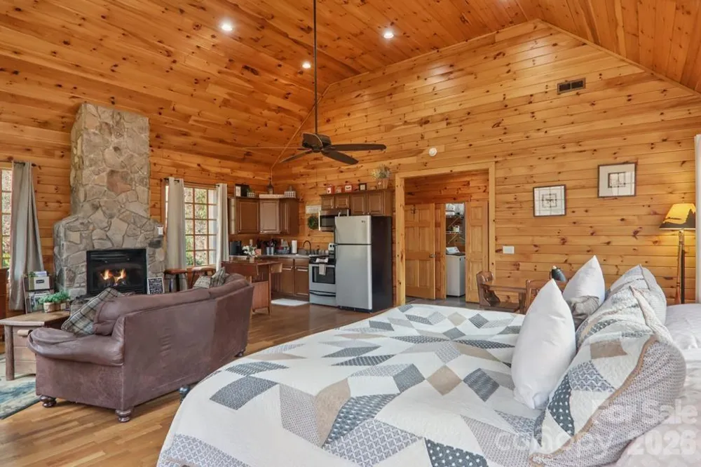 1012 Alarka Highlands Drive Bryson City, NC 28713