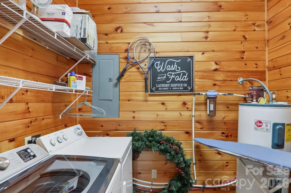 1012 Alarka Highlands Drive Bryson City, NC 28713