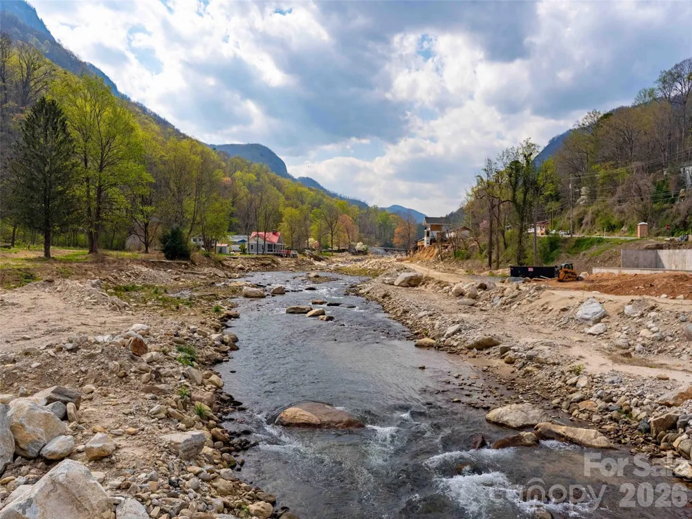 306 Southside Drive Chimney Rock, NC 28720