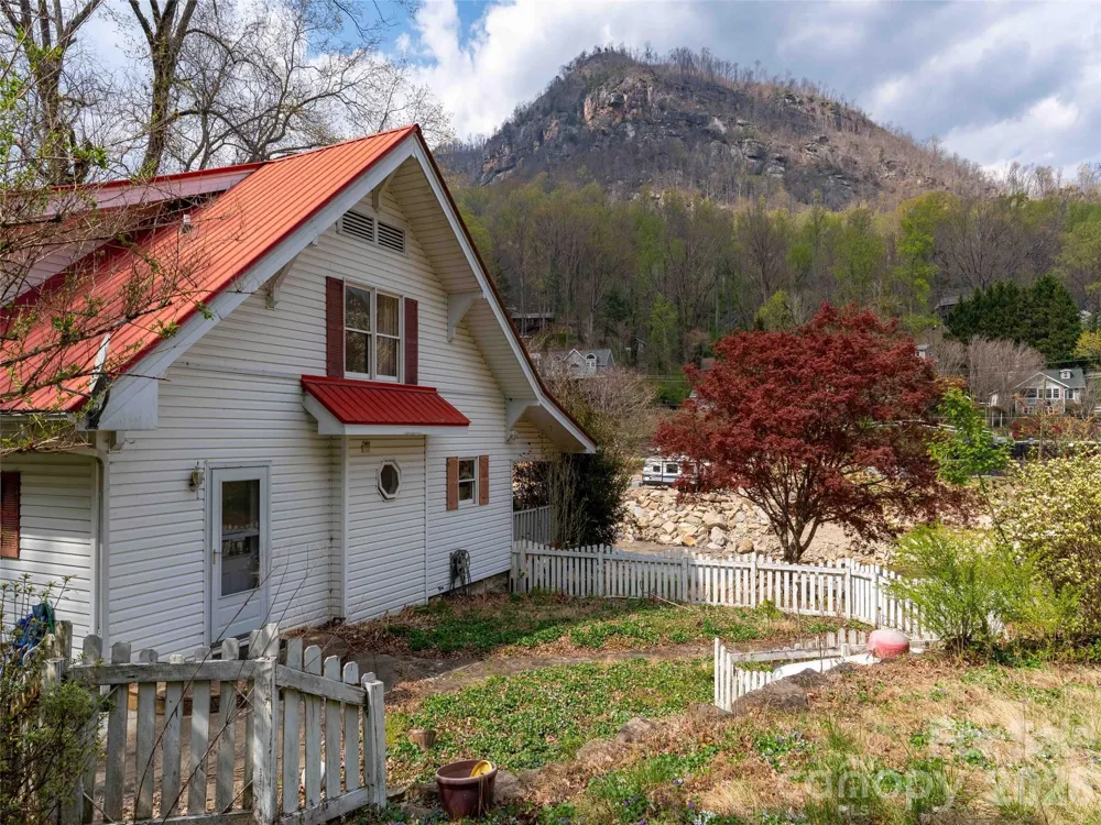 306 Southside Drive Chimney Rock, NC 28720