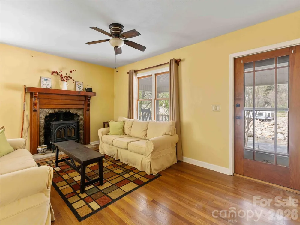 306 Southside Drive Chimney Rock, NC 28720
