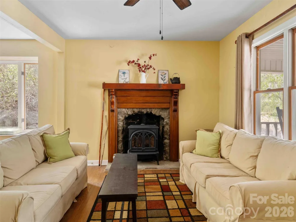 306 Southside Drive Chimney Rock, NC 28720