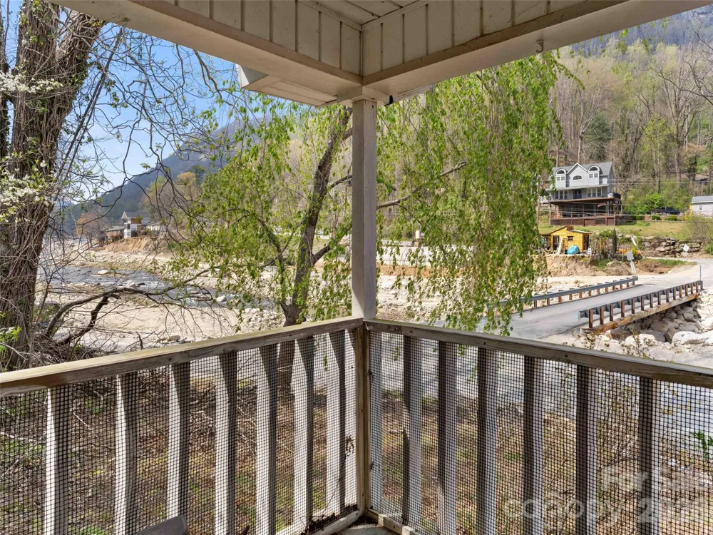 306 Southside Drive Chimney Rock, NC 28720